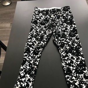 Black/ white pants